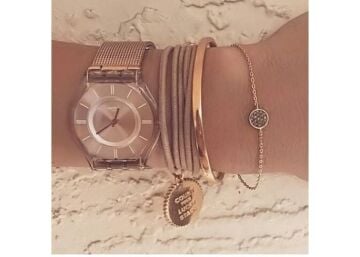 Swatch SFP115M HELLO DARLING Kol Saati
