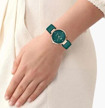 Lacoste LAC2001424 Bayan Kol Saati