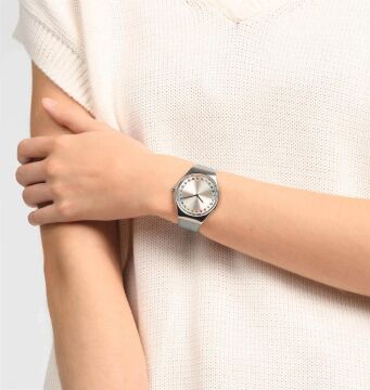 Swatch SYXS144 GLEAM TEAM Kol Saati