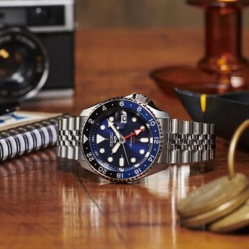 Seiko 5 SSK003J GMT [42,5mm] Automatic Erkek Kol Saati