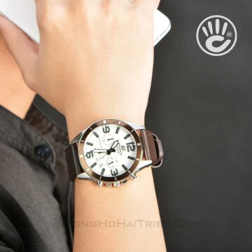 Casio EFR-553L-7BVUDF Erkek Kol Saati