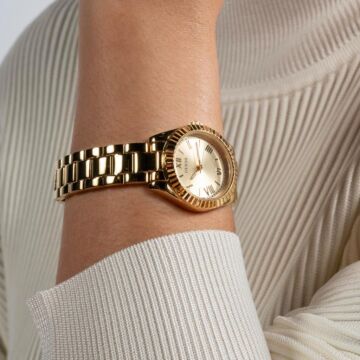 Guess GUGW0687L2 Kadın Kol Saati
