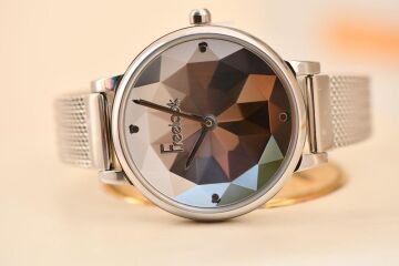 Freelook F.3.1035.01 Bayan Kol Saati