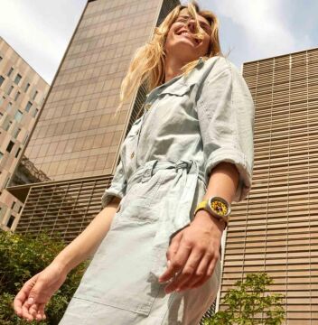 Swatch SB07S109 BOLDEN YELLOW Kol Saati
