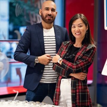 Swatch YLS217 STARRY PARTY Kol Saati