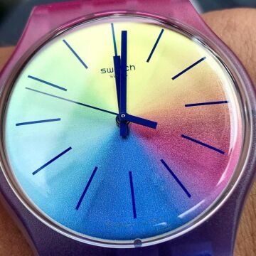 SWATCH SUOK143 BAYAN KOL SAATİ