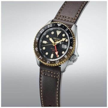 Seiko 5 SSK036J GMT [42,5mm] Automatic Erkek Kol Saati