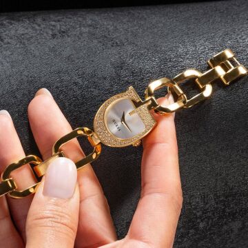 Guess GUGW0683L2 Bayan Kol Saati