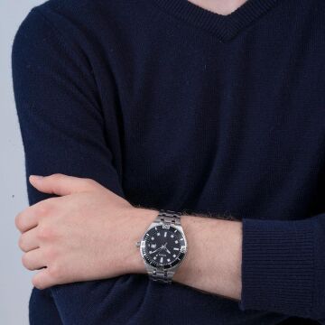 GUESS GUGW0330G1 ERKEK KOL SAATİ
