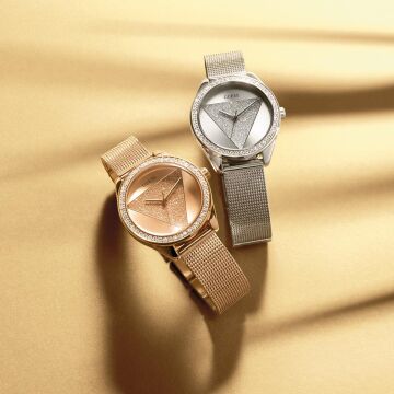 Guess GUW1142L1 Bayan Kol Saati