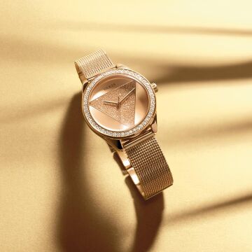 Guess GUW1142L4 Bayan Kol Saati