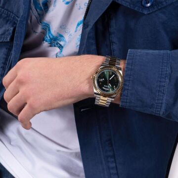 Guess GUGW0265G8 Erkek Kol Saati