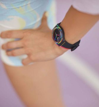 Swatch GB333 RED SHORE Kol Saati