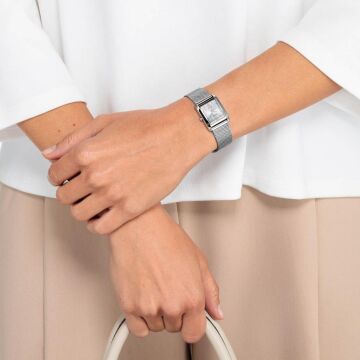 Citizen EW5590-62A Eco-Drive Bayan Kol Saati