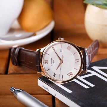 Tissot TRADİTİON [42mm] T063.610.36.038.00 Erkek Kol Saati