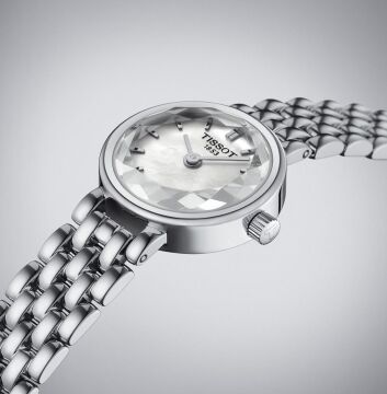 Tissot LOVELY ROUND T140.009.11.111.00 Bayan Kol Saati